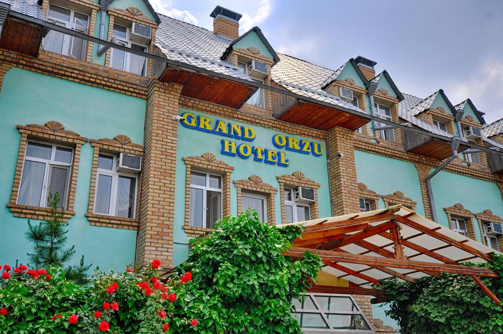 Grand Orzu Hotel Tasjkent Eksteriør bilde