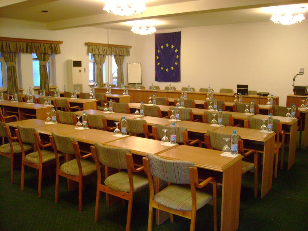 Grand Orzu Hotel Tasjkent Eksteriør bilde